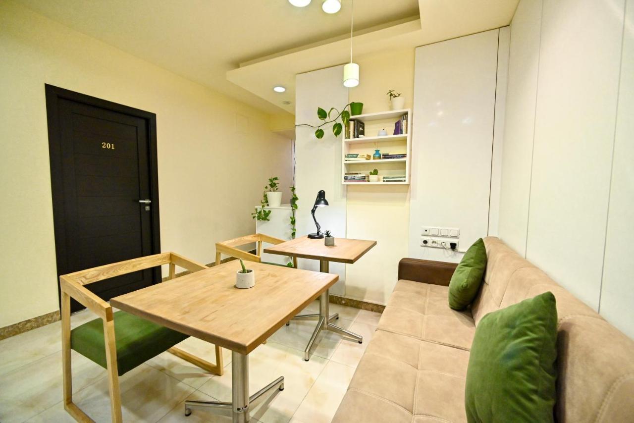 Skyline Hotel เยเรวาน ภายนอก รูปภาพ